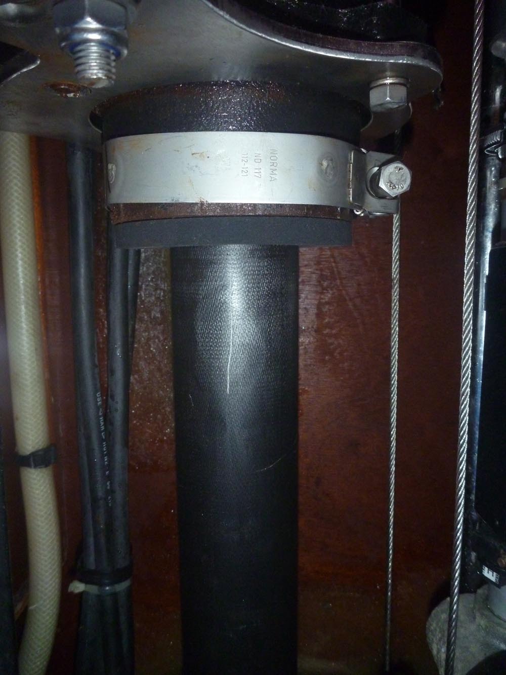  bow thruster 4th seal 