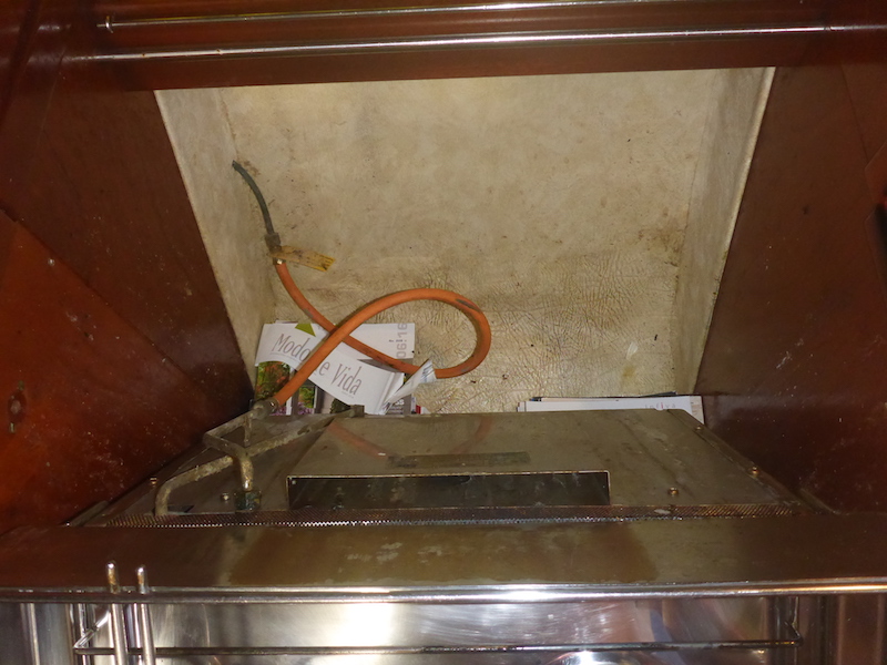  Amel Super Maramu 2000 Eno Stove Oven Removal 